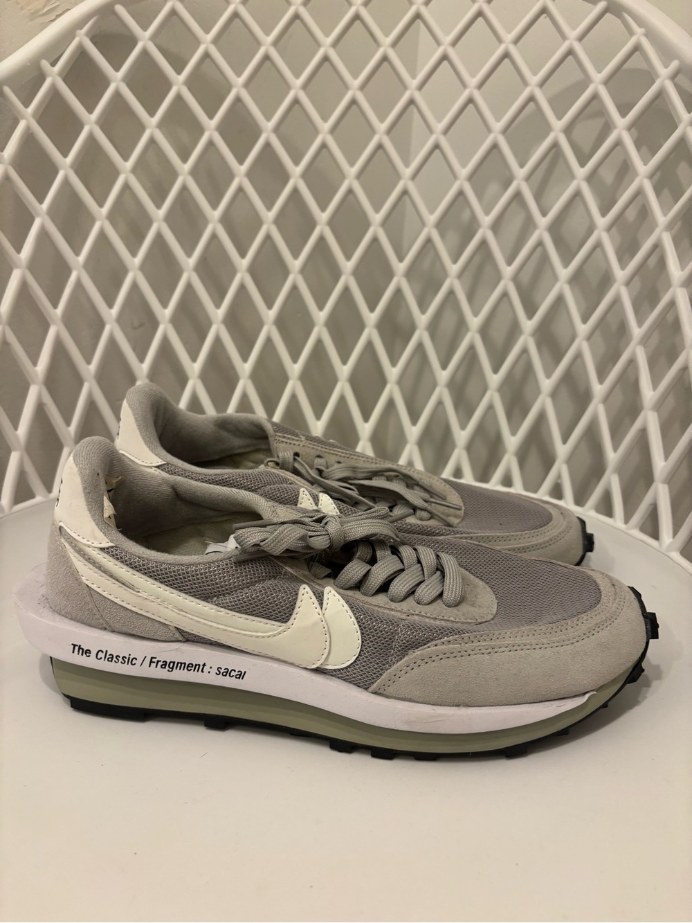 Nike LDWaffle Sneakers - Grey and White